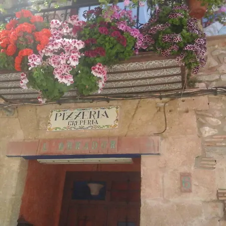 Проживание в семье Chez Berna - Se Alquila