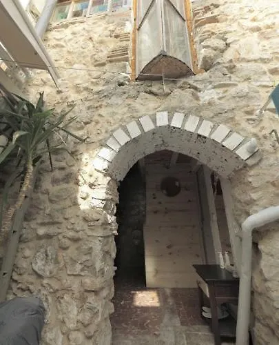 Rum i privatbostad Berna *